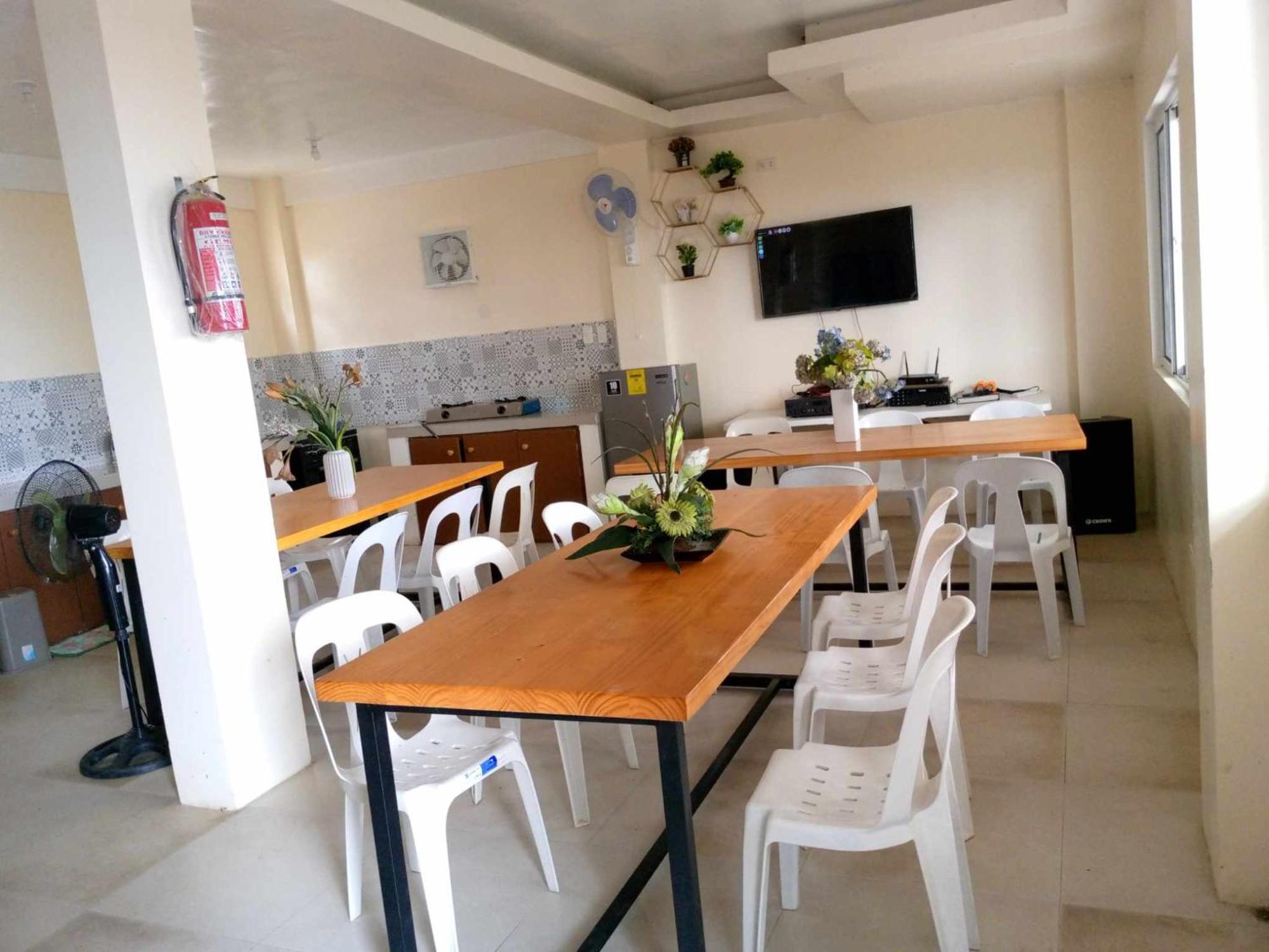 Costa Alora Beach Resort Dingalan Экстерьер фото